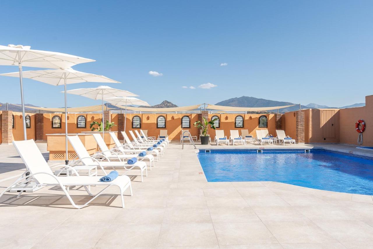 Globales Paraiso Beach Estepona Buitenkant foto